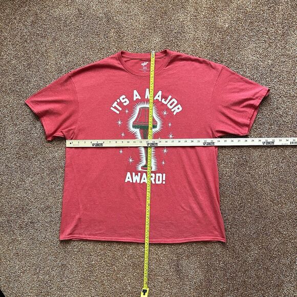 A Christmas Story Its A Major Award T Shirt 2X Red Unisex Leg Lamp - Picture 4 of 5